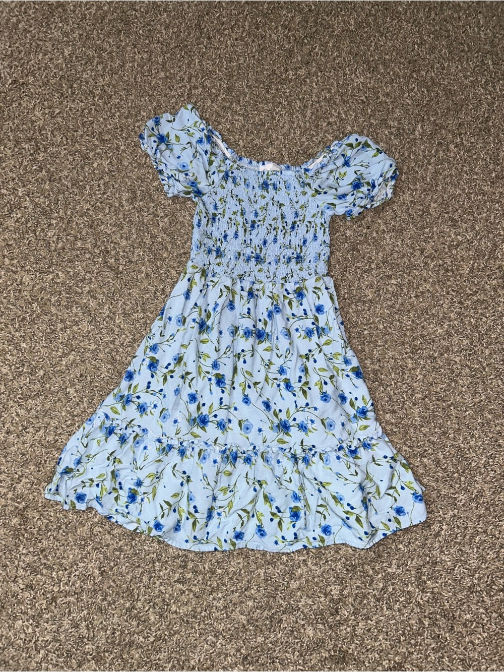Girls Blue Floral Smocked Dress size 7/8